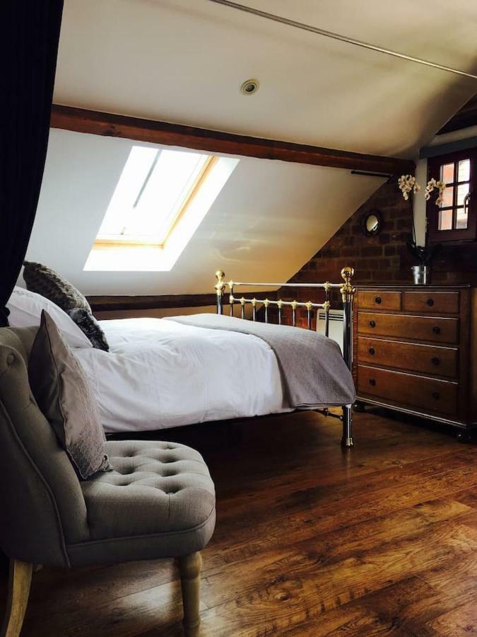 Victorian Penthouse Apartment Gloucester Eksteriør billede